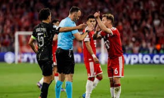 El Athletic de Bilbao remontó un partido y se impuso al Deportivo Alavés por 4-2.