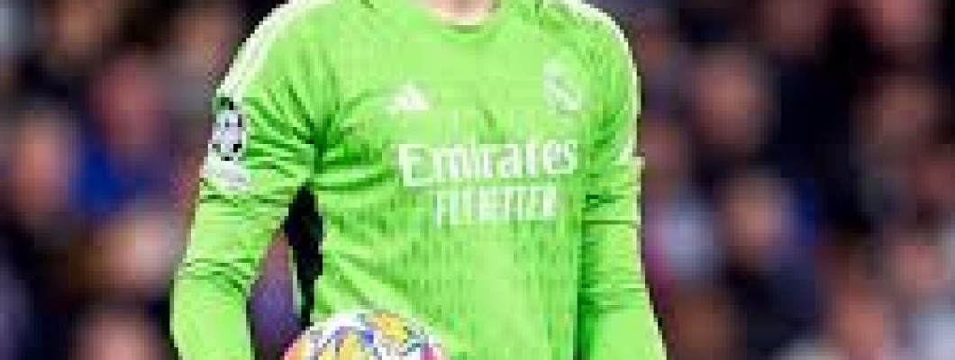 Andriy Lunin por 30 millones de euros.