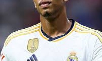 El general del Real Madrid se sometió a una cirugía para tratar lesiones de hombro.