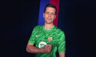 Szczęsny solo puede elegir la camiseta número 25
